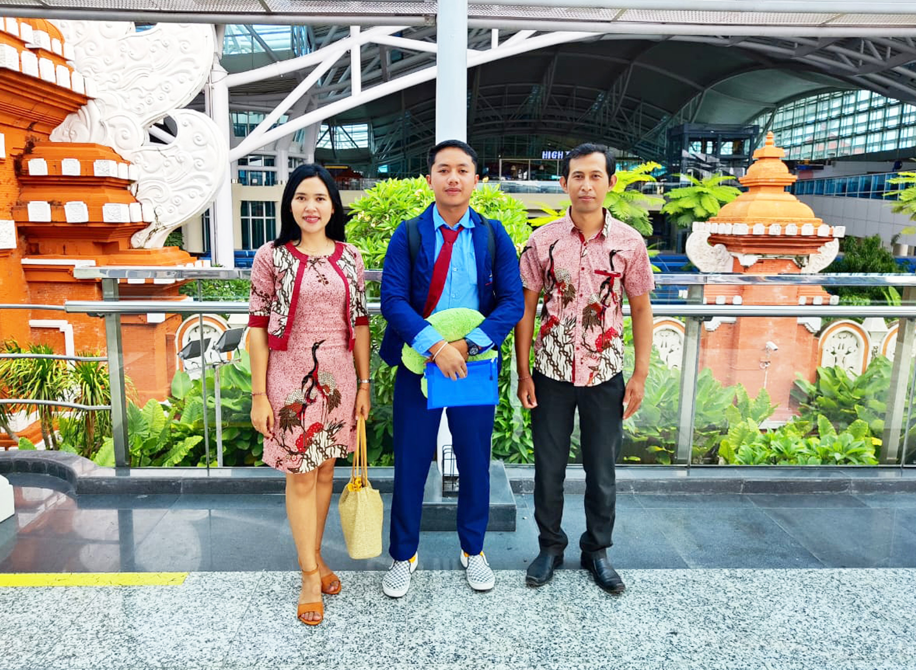 Keberangkatan Okta Setiawan