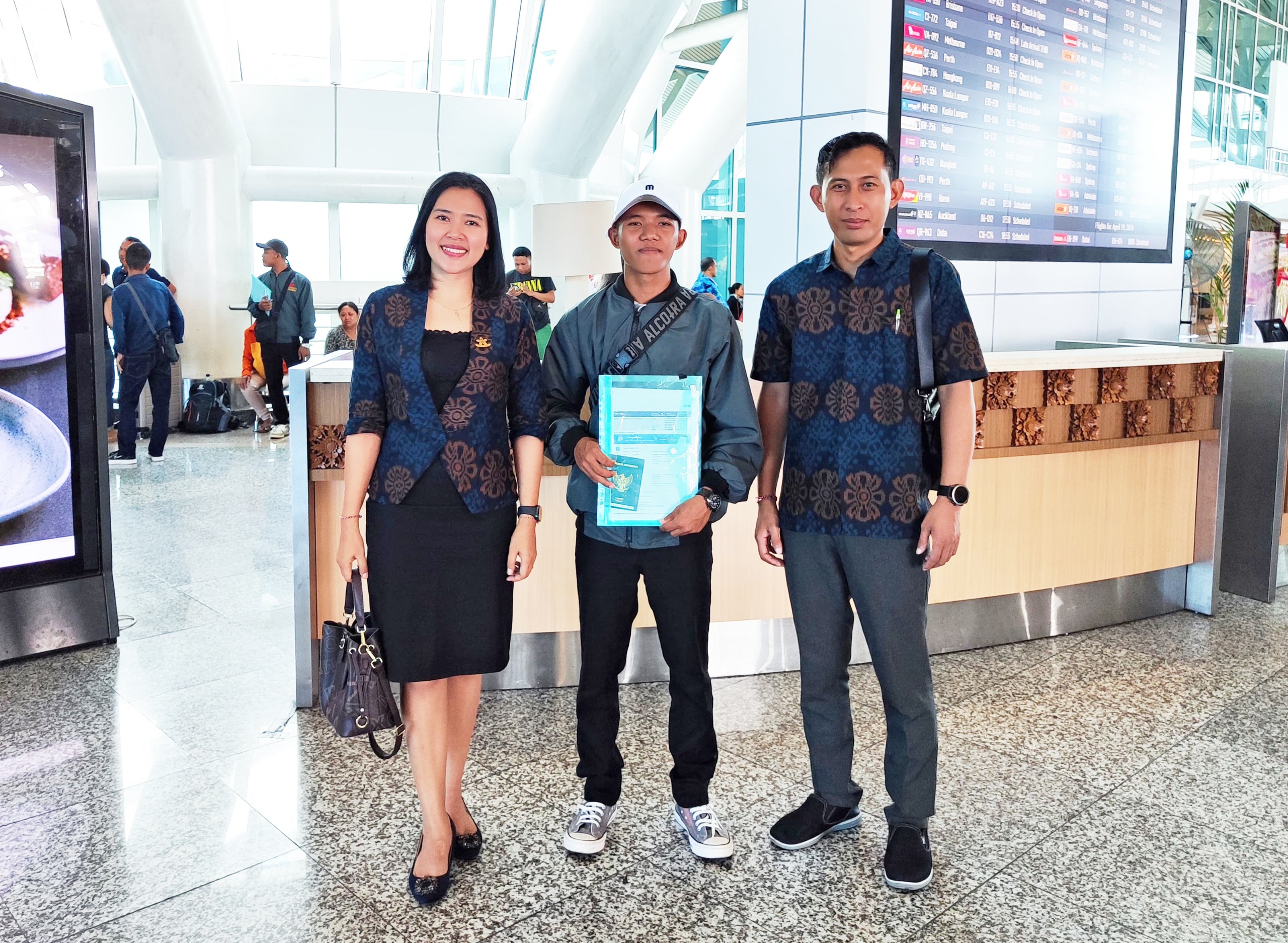 Keberangkatan Dandi Darmayasa