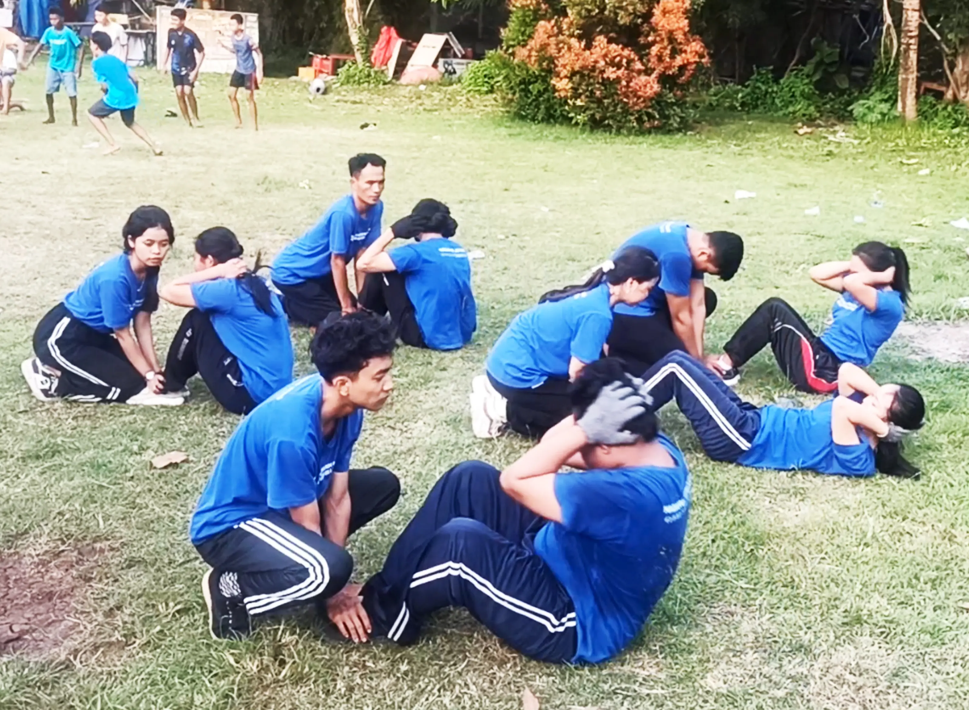 Foto kegiatan bersama siswa dan staff LPK Hoshi Gakuen Bali